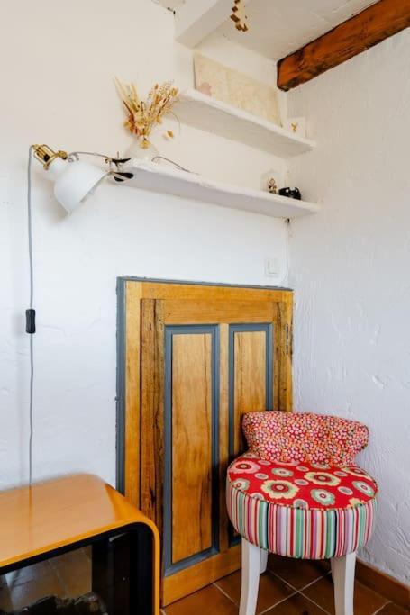 Chambre Atypique Dans Cafe Healthy Saint-Paul-de-Vence Zewnętrze zdjęcie