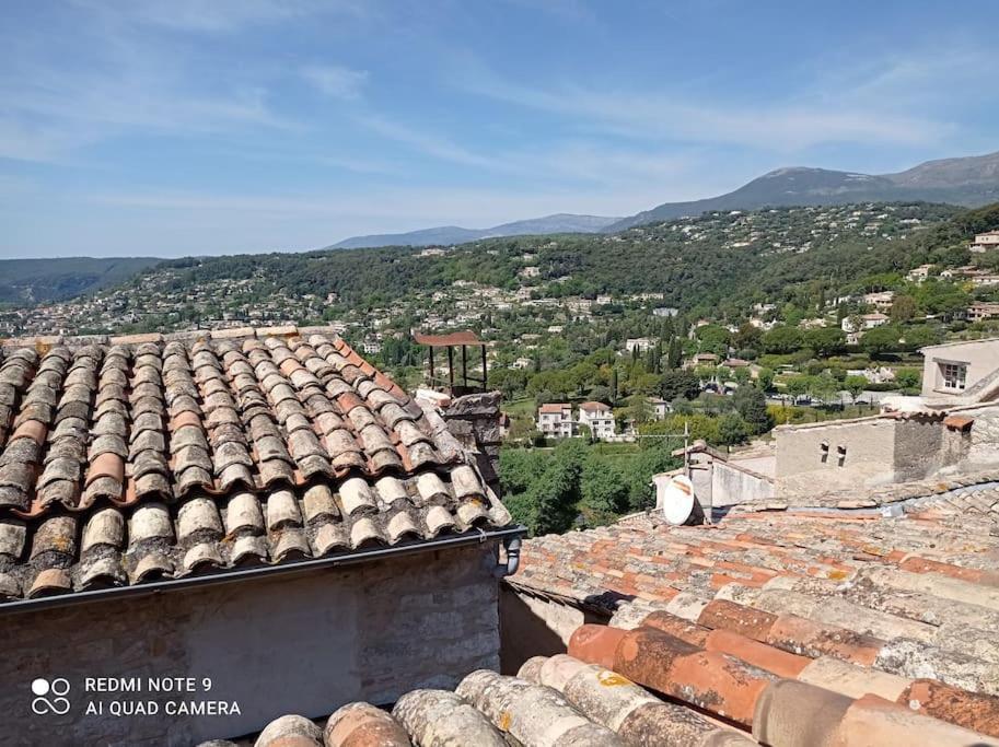 Chambre Atypique Dans Cafe Healthy Saint-Paul-de-Vence Zewnętrze zdjęcie